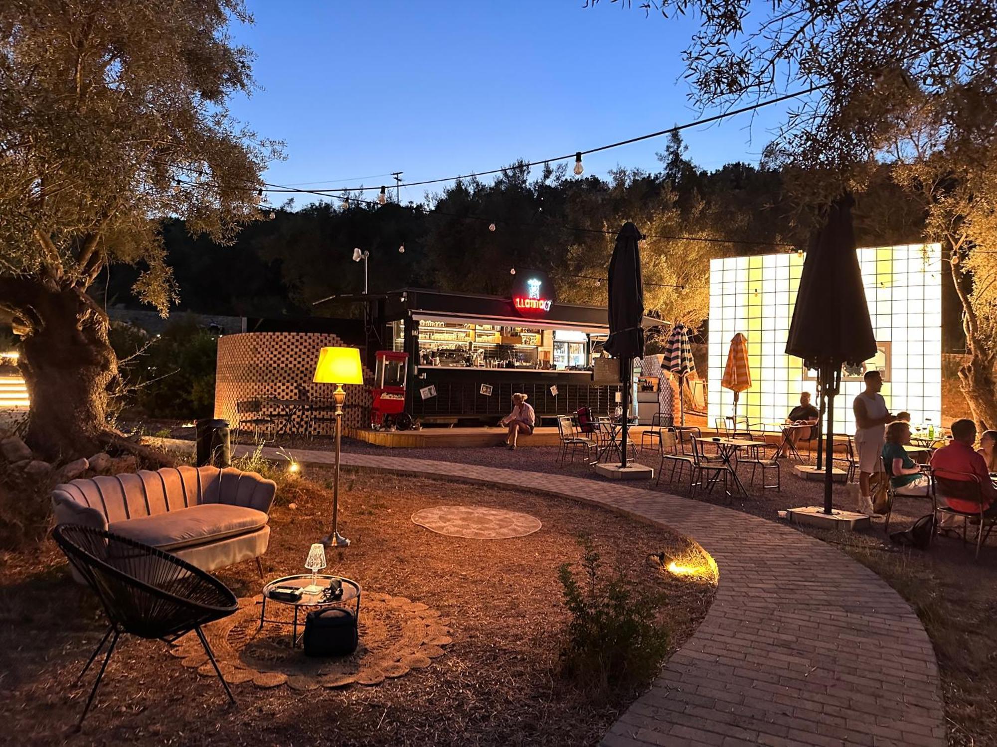 Amphitheatro Boutique Hotel Katomerion Buitenkant foto